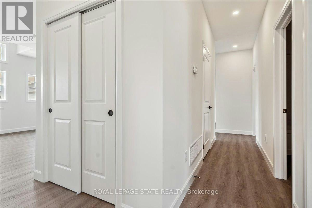 5B Shores Lane, Fort Erie, ON, L0S 1B0 - 16