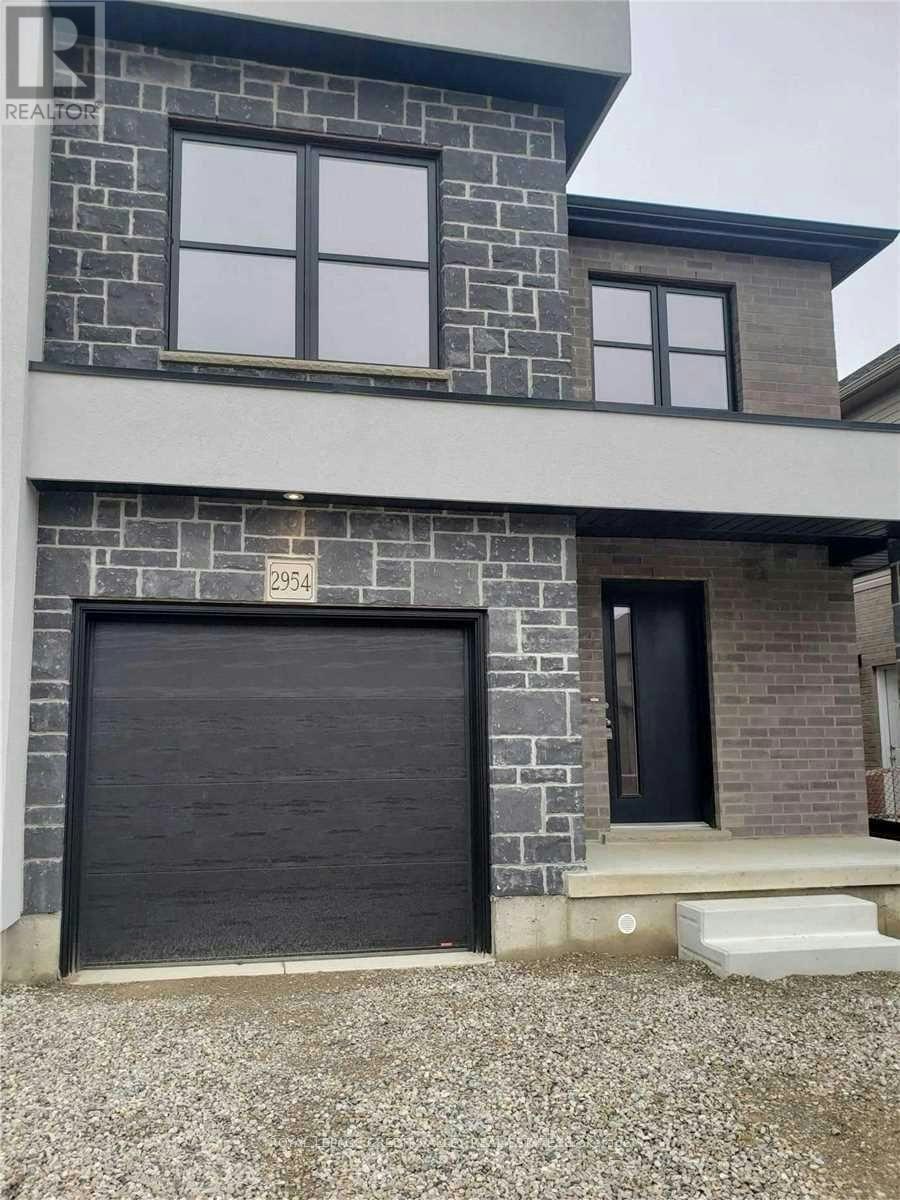 2954 Turner Crescent, London, ON, N6M 0J3