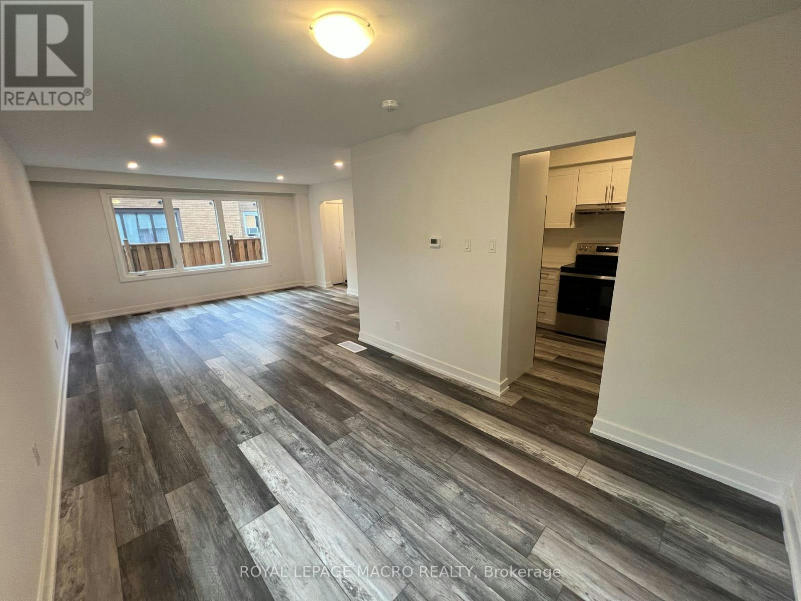 80 Delawana Drive, Hamilton, ON, L8E 1G4 - 8
