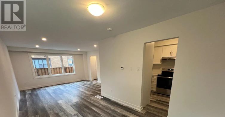 80 Delawana Drive, Hamilton, ON, L8E 1G4 - 8