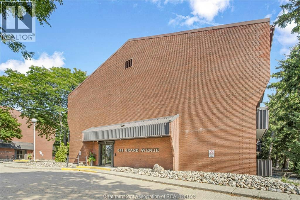 208-955 Grand Avenue W, Chatham-Kent, ON, N7L 4V6