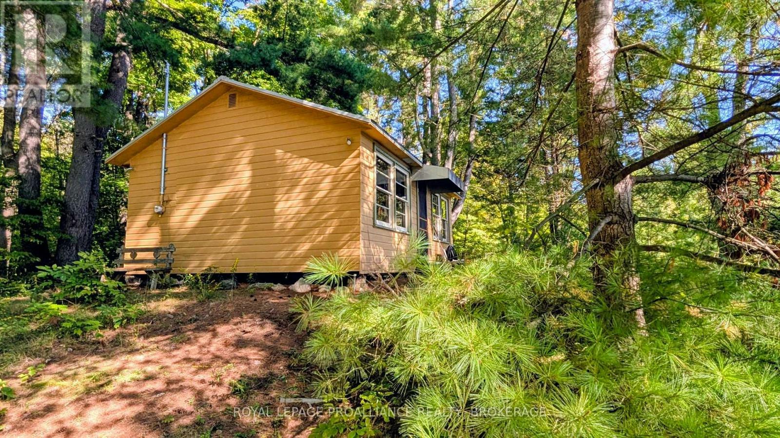 1256 Rose Lane, South Frontenac, ON, K0H 1W0