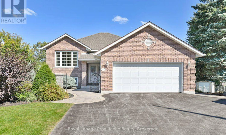 128 Maple Drive