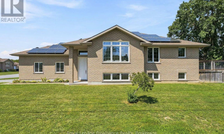 63 Freedom Crescent