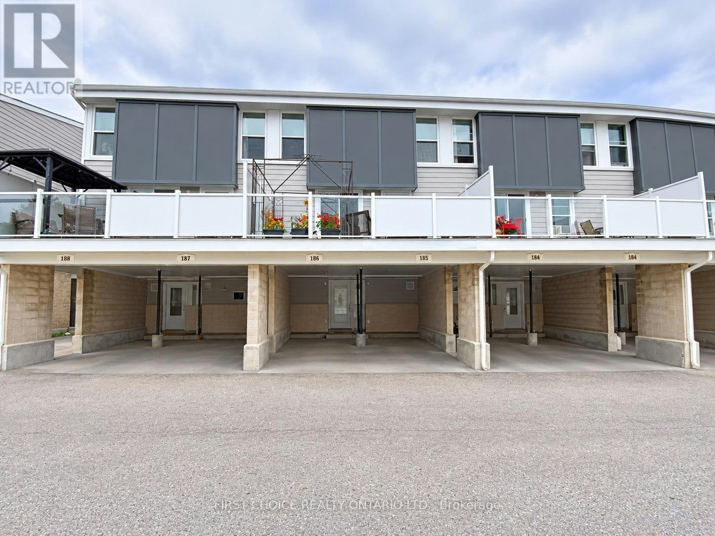 186-825 Cahill Drive W, Ottawa, ON, K1V 9N8