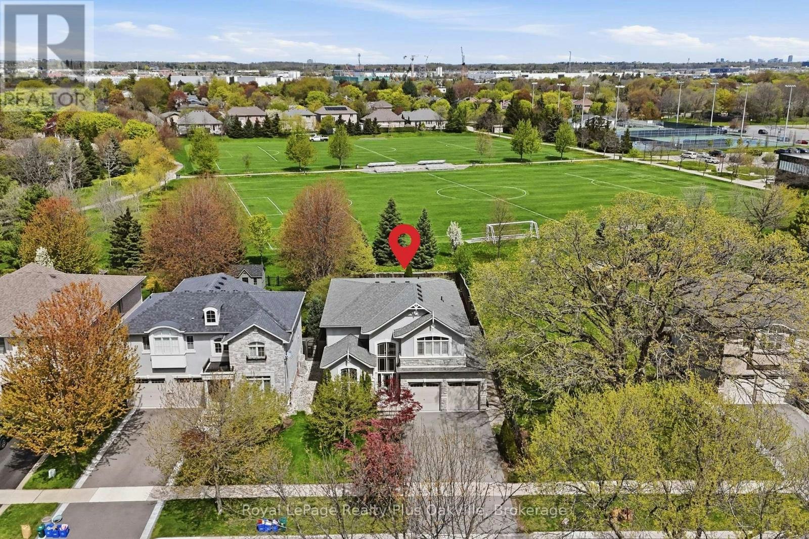 2363 Yolanda Drive, Oakville, ON, L6L 2H9