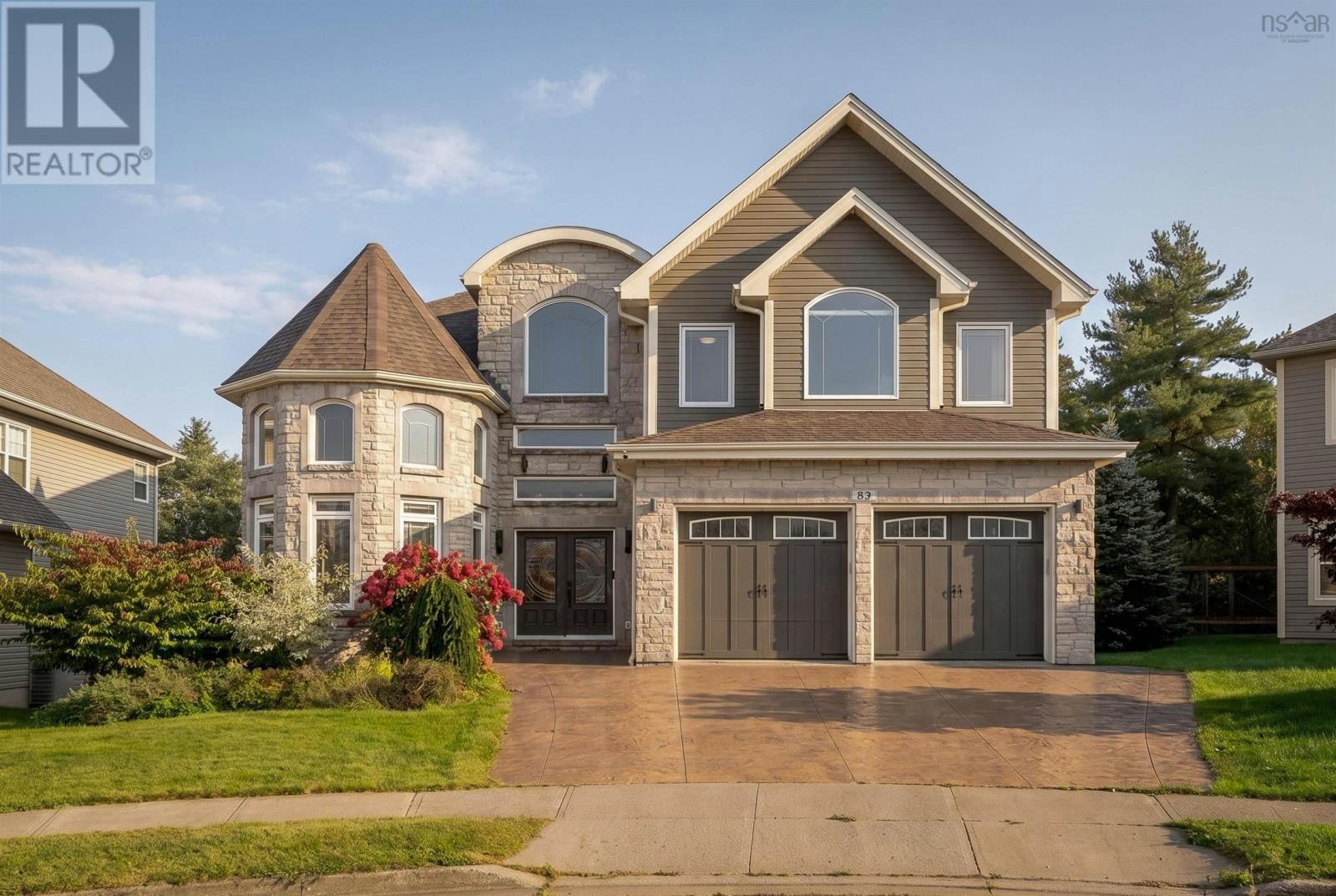82 Helmsman Court, Halifax, NS, B3M 0B1