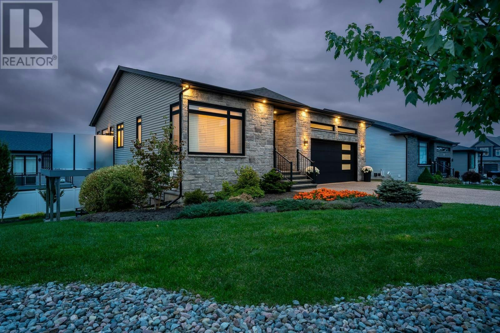 111 Theresa Mcneil Grove, Halifax, NS, B3M 0K3
