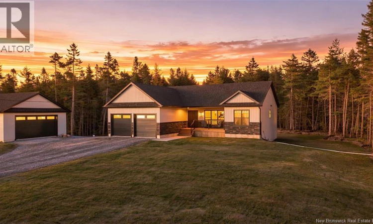 24 Sandlewood Lane