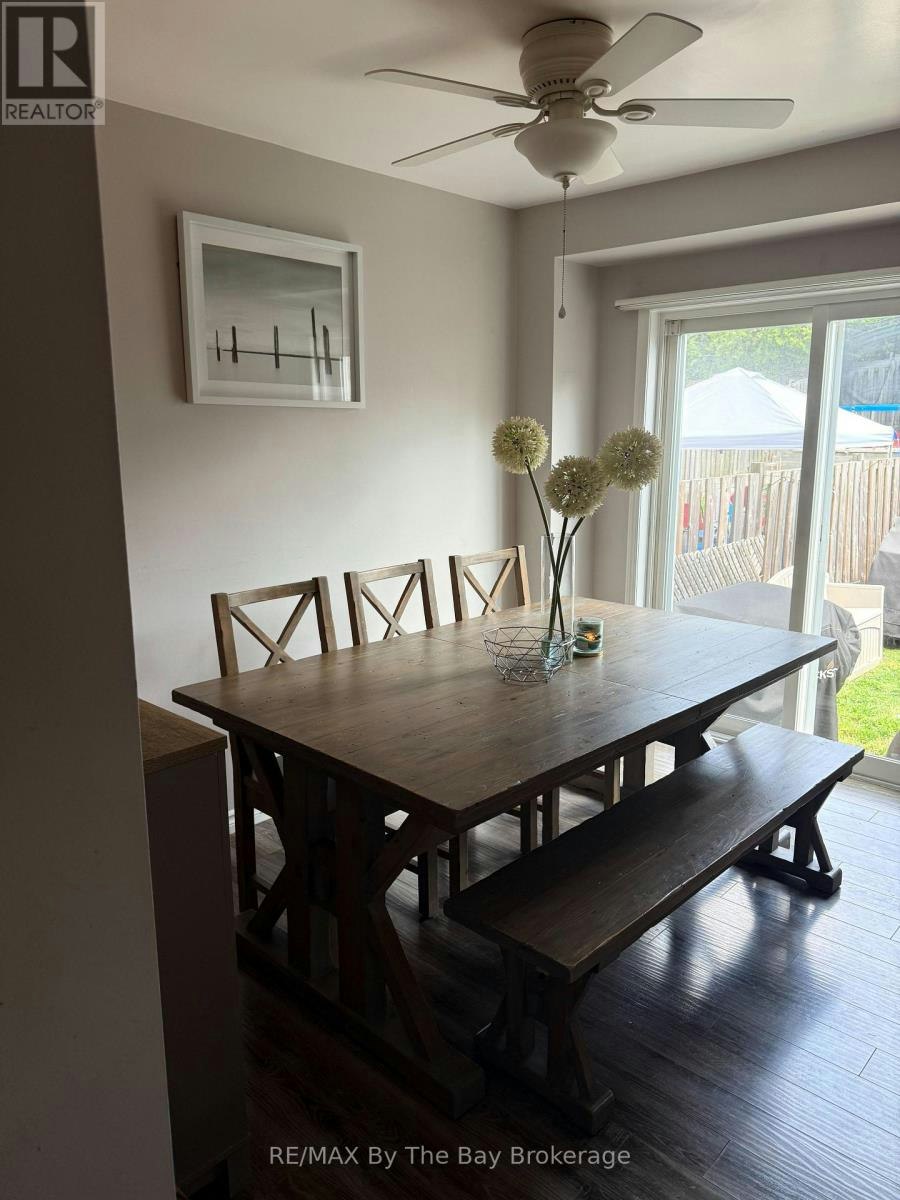 345 Ferndale Drive S, Barrie, ON, L4N 9Y6 - 6