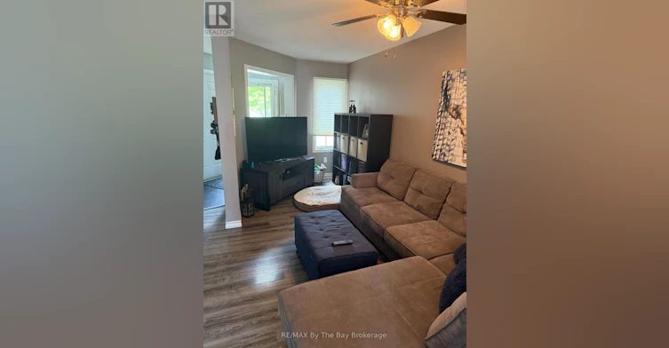 345 Ferndale Drive S, Barrie, ON, L4N 9Y6 - 2