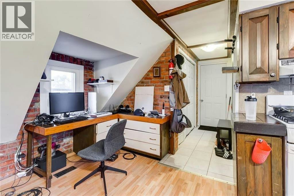 44 Ashley Street, Hamilton, ON, L8L 5S6 - 9