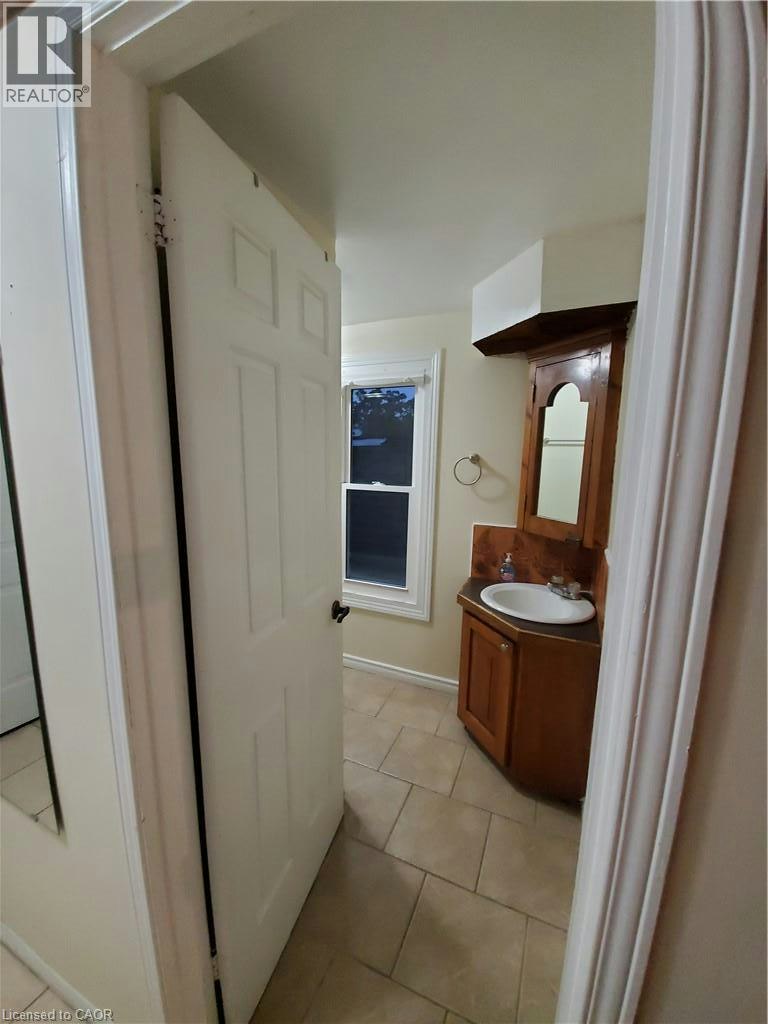 44 Ashley Street, Hamilton, ON, L8L 5S6 - 13
