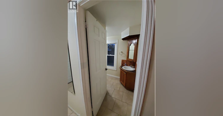 44 Ashley Street, Hamilton, ON, L8L 5S6 - 13