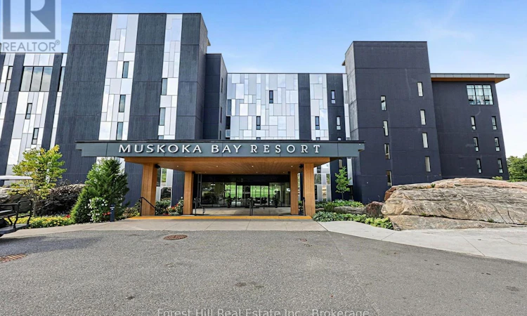 502-120 Carrick Trail