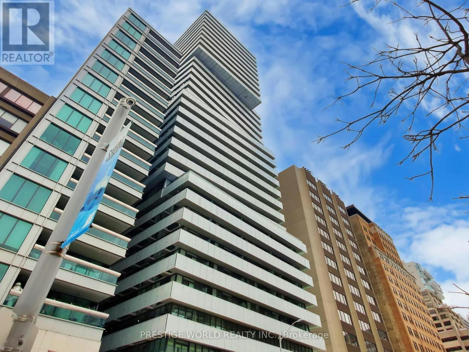 1401-200 Bloor West Street Street W, Toronto, ON, M5S 1T8