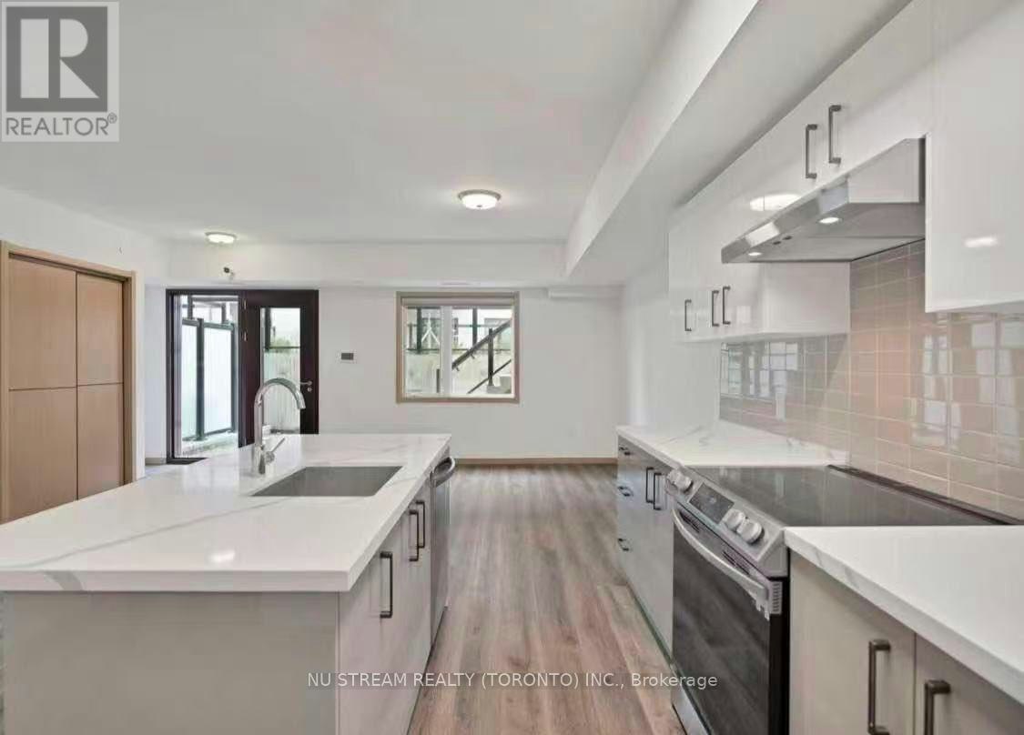 D107-200 Chester Le Boulevard, Toronto, ON, M1W 2M9 2