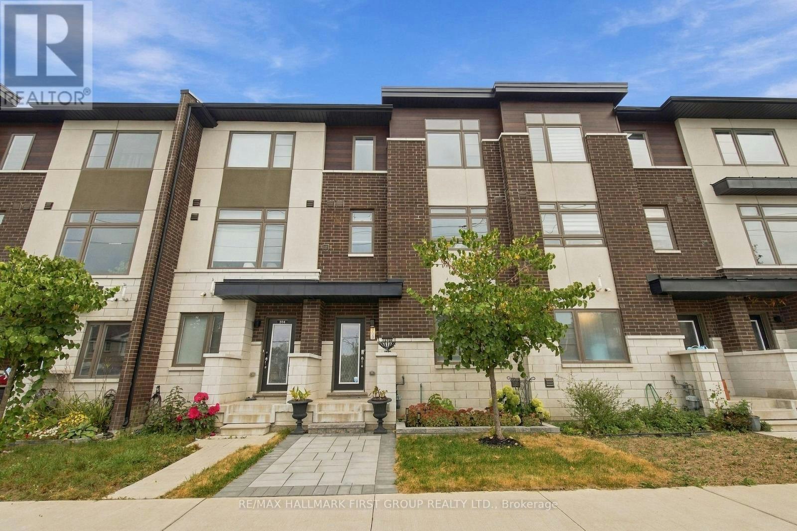 303-250 Finch Avenue, Pickering, ON, L1V 0G6