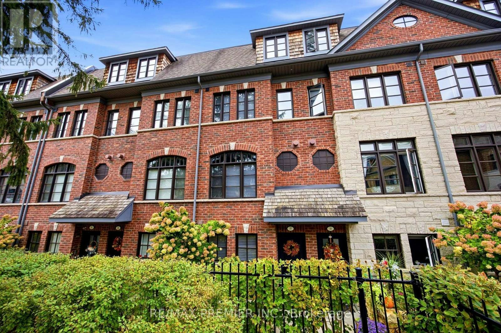 37 Nease Lane, Vaughan, ON, L4L 0C5