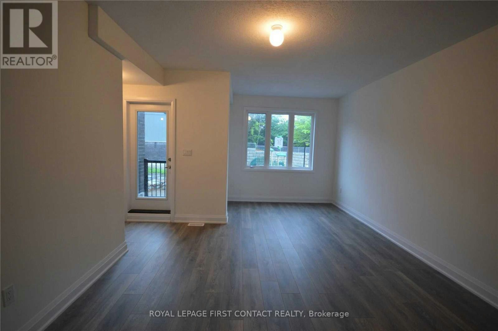 16-199 Ardagh Road, Barrie, ON, L4M 0L1 - 2