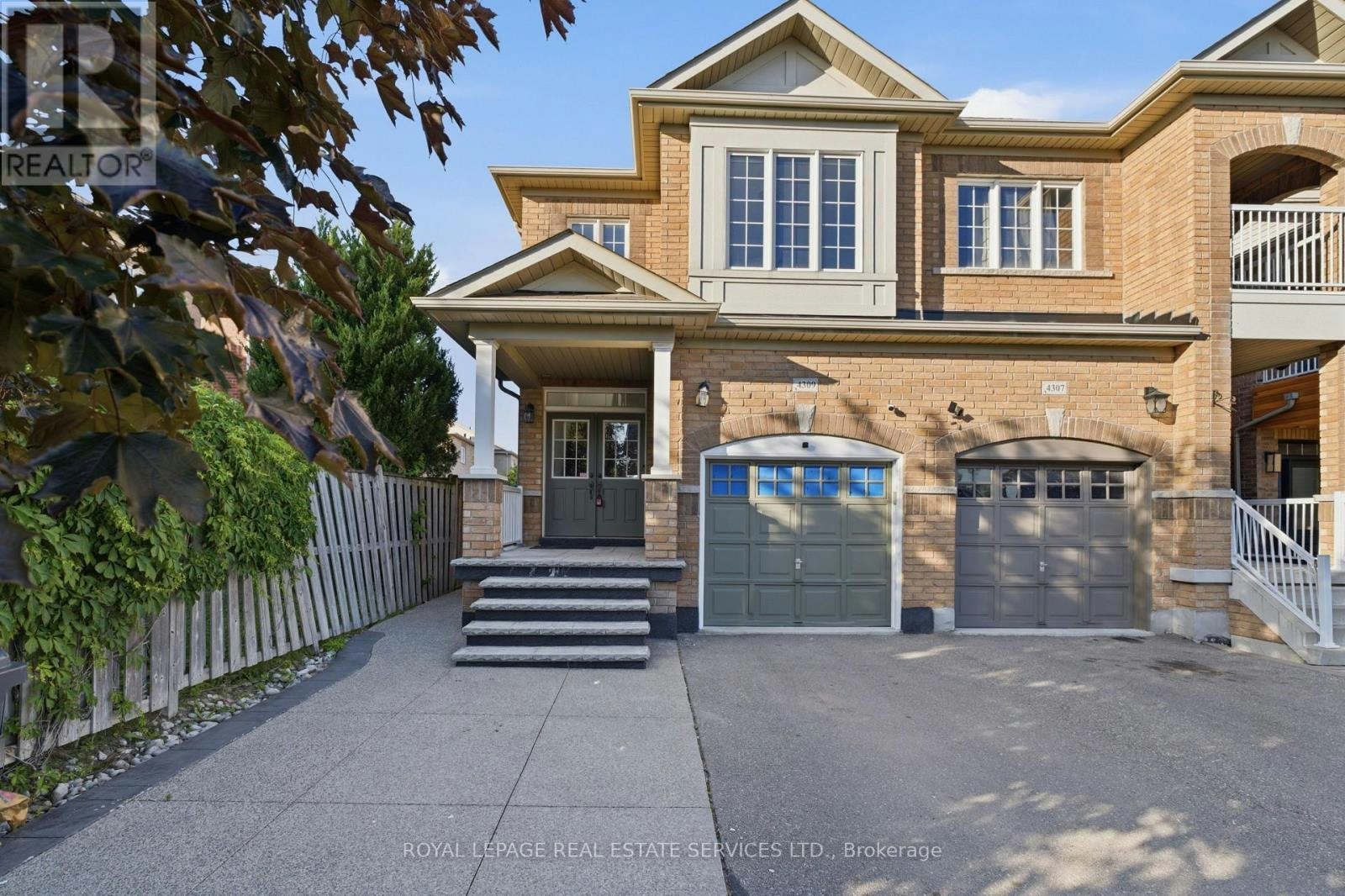 4309 Trail Blazer Way, Mississauga, ON, L5R 0A9