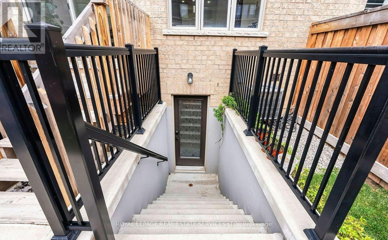 LOWER-488 Parent Place, Milton, ON, L9E 1L4 2