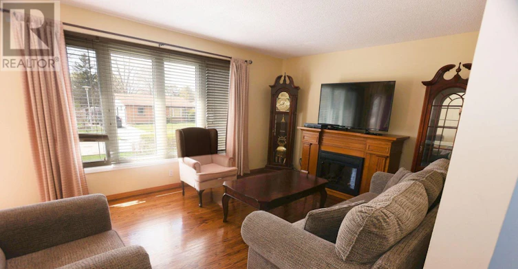 77 Culver Crescent, London, ON, N5V 3G3 - 10