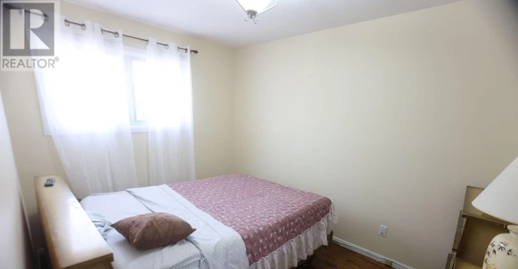 77 Culver Crescent, London, ON, N5V 3G3 - 4