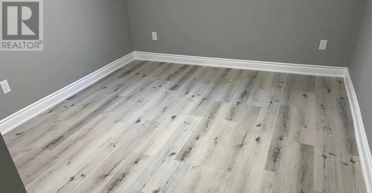 BSMT-64 Gainsborough Road, Hamilton, ON, L8E 1E1 - 17