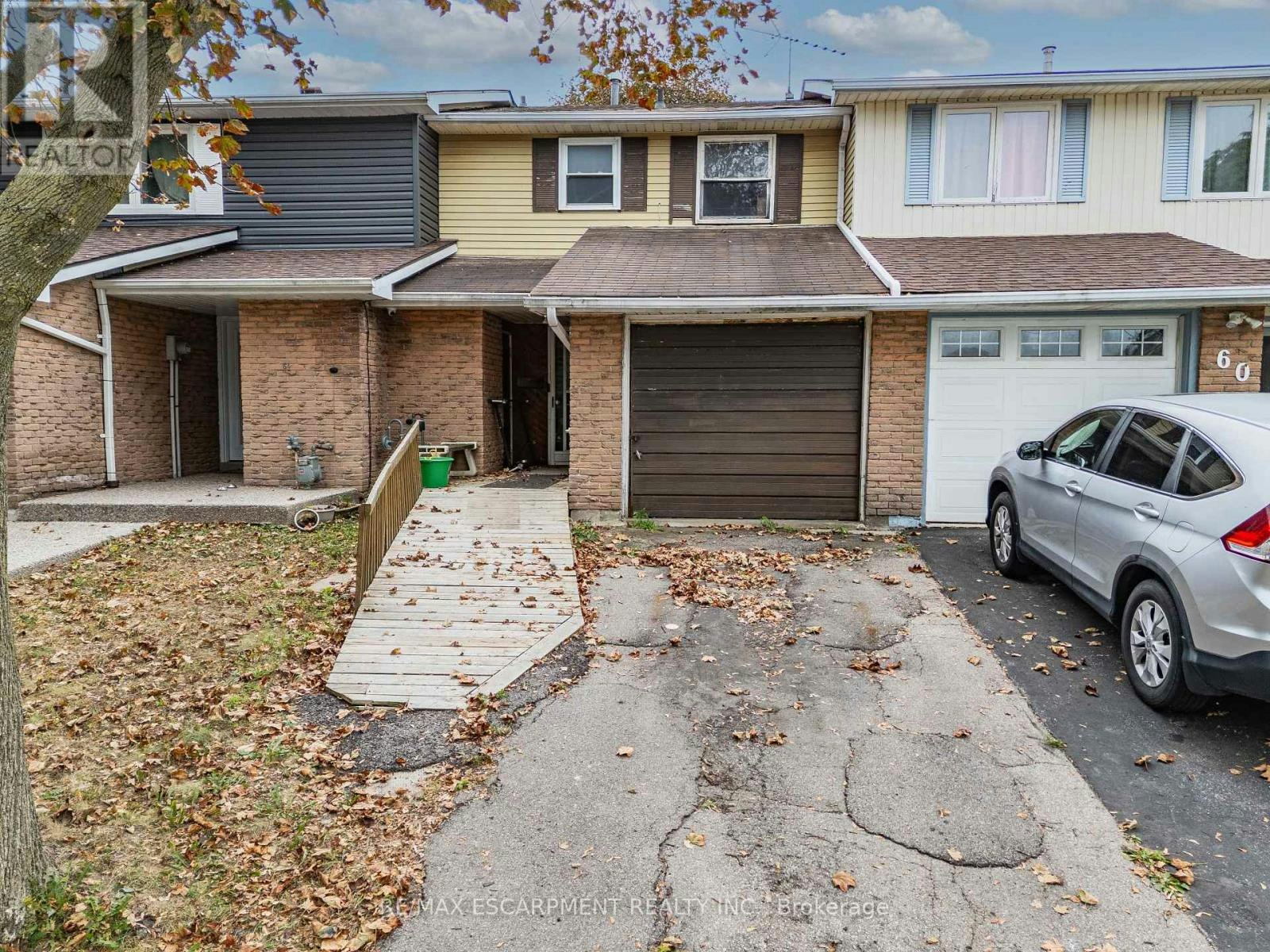 62 Gledhill Crescent, Hamilton, ON, L9C 6H4