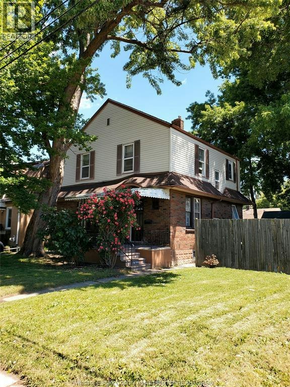 1964 Central Avenue, Windsor, ON, N8W 4H8