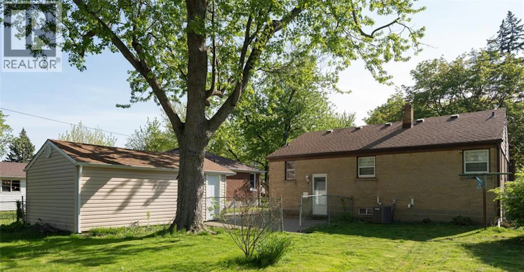 3256 Dominion Boulevard, Windsor, ON, N9E 2N5 - 39