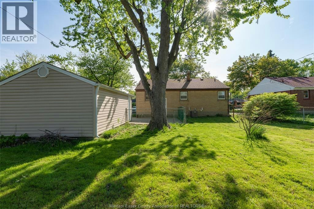 3256 Dominion Boulevard, Windsor, ON, N9E 2N5 - 40