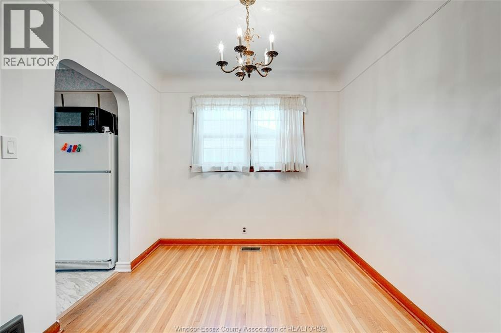 3256 Dominion Boulevard, Windsor, ON, N9E 2N5 - 6