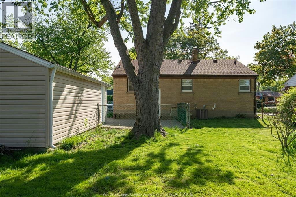 3256 Dominion Boulevard, Windsor, ON, N9E 2N5 - 35