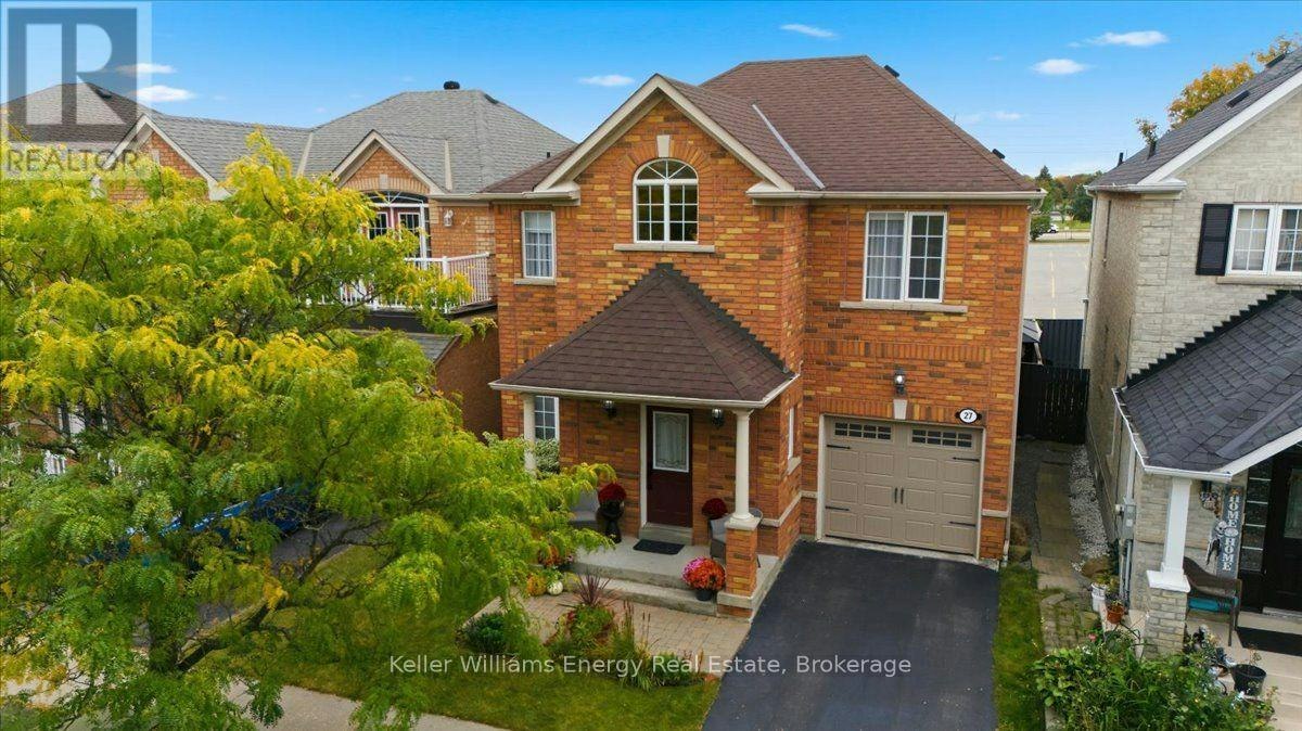 27 Dent Street, Ajax, ON, L1T 4G1