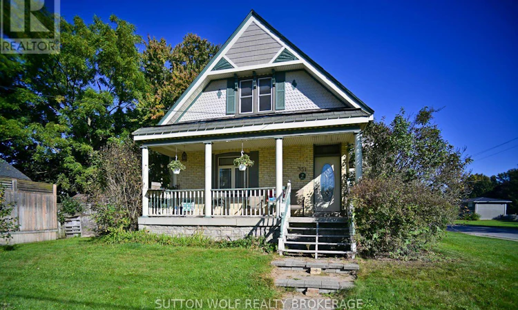 351 Albert Street