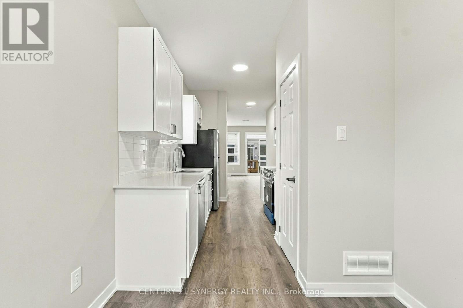 828 Utopie Private, Ottawa, ON, K1W 0M5 - 15
