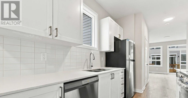 828 Utopie Private, Ottawa, ON, K1W 0M5 - 14