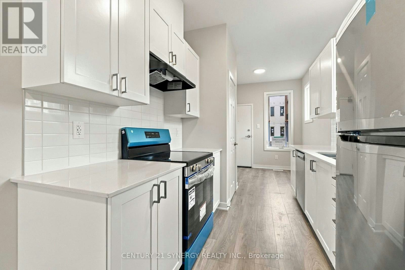 828 Utopie Private, Ottawa, ON, K1W 0M5 - 12