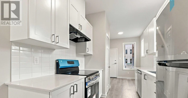 828 Utopie Private, Ottawa, ON, K1W 0M5 - 12