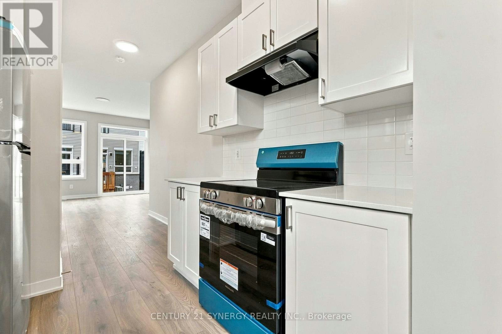 828 Utopie Private, Ottawa, ON, K1W 0M5 - 13