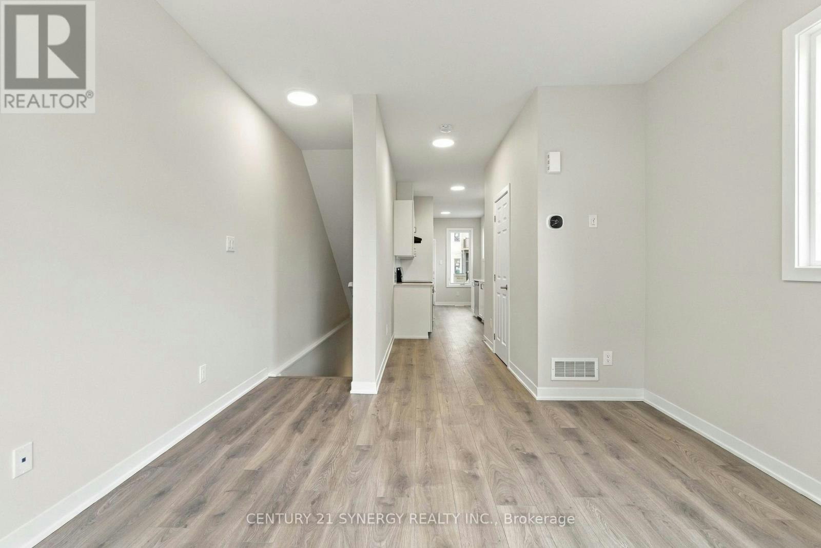 828 Utopie Private, Ottawa, ON, K1W 0M5 - 8
