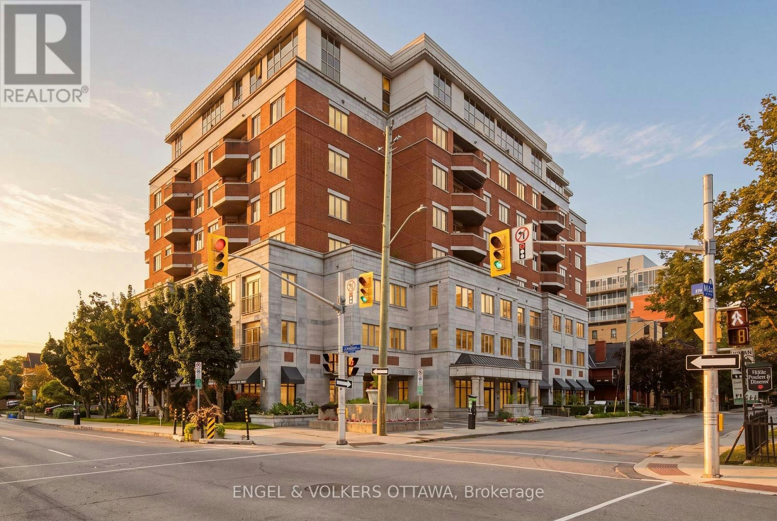 312-320 Mcleod Street, Ottawa, ON, K2P 1A3