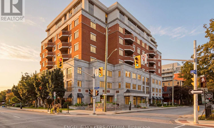 312-320 Mcleod Street
