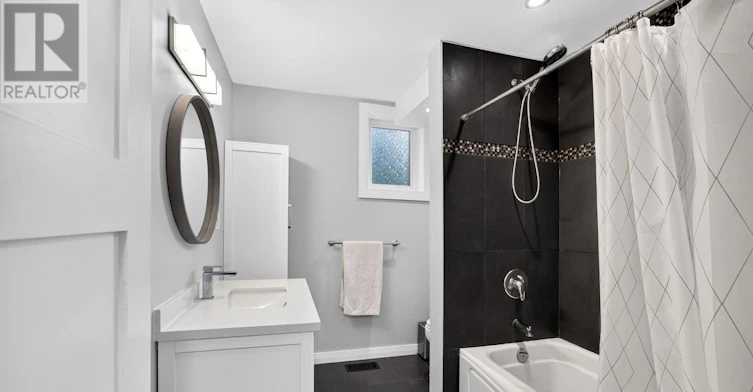 28 Burnbank Street, Ottawa, ON, K2G 0H4 - 19