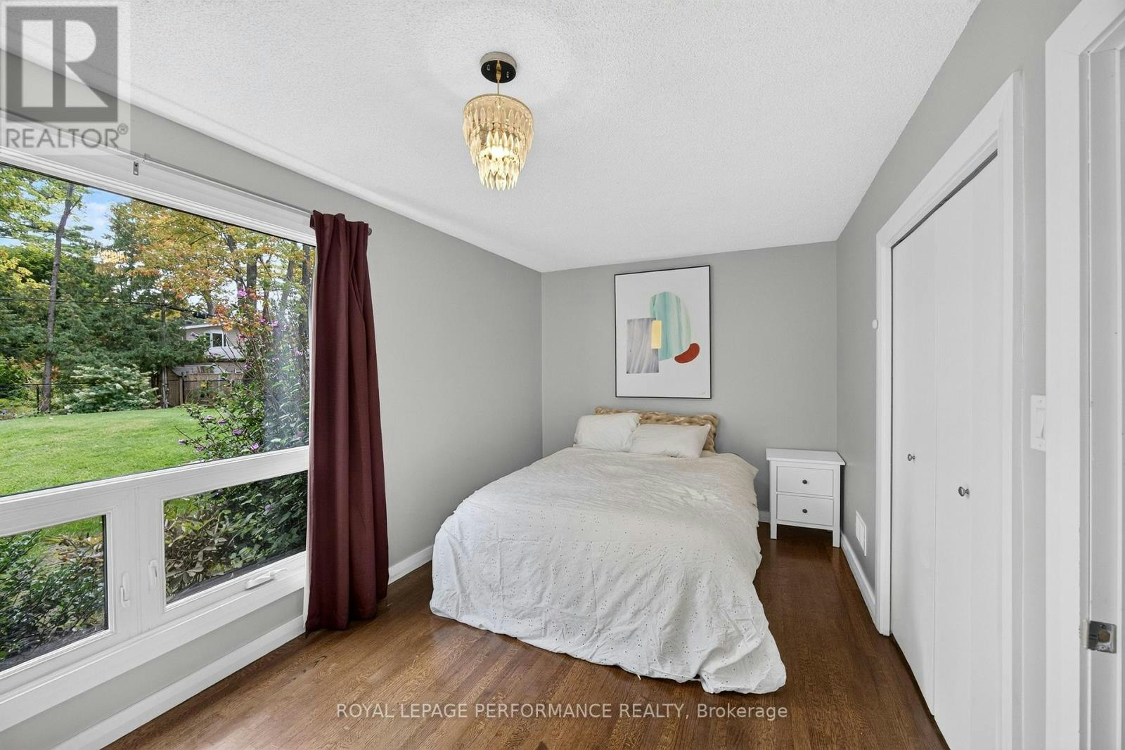 28 Burnbank Street, Ottawa, ON, K2G 0H4 - 17