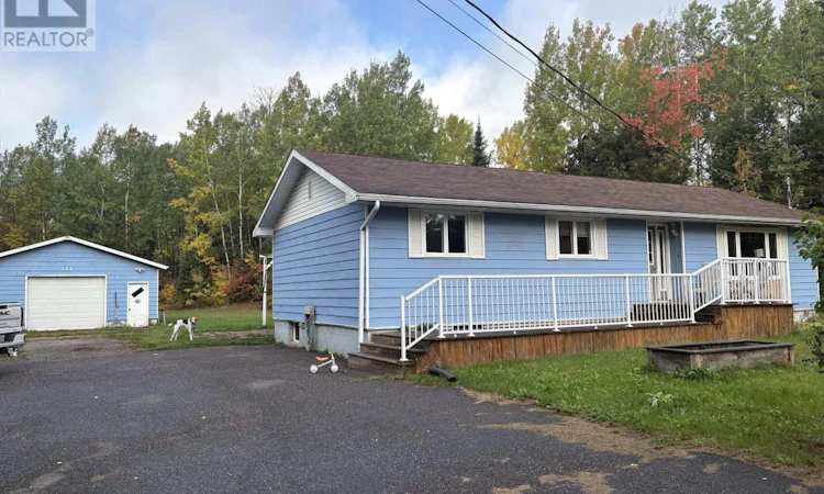 138 5 Road Road S