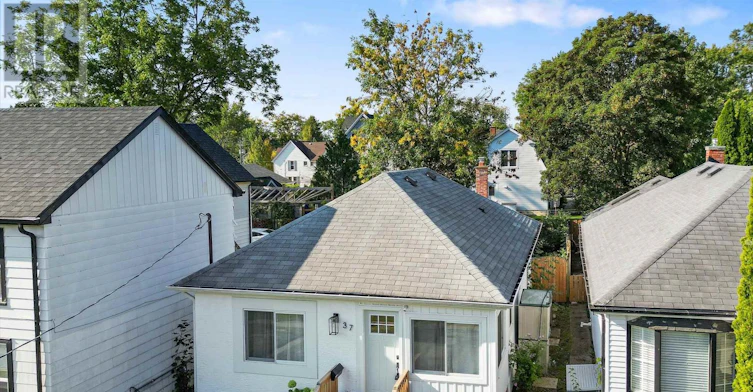 37 Lock Street, St. Catharines, ON, L2N 5B8 - 4