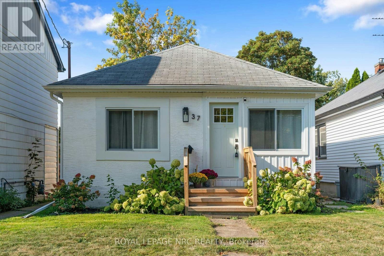 37 Lock Street, St. Catharines, ON, L2N 5B8